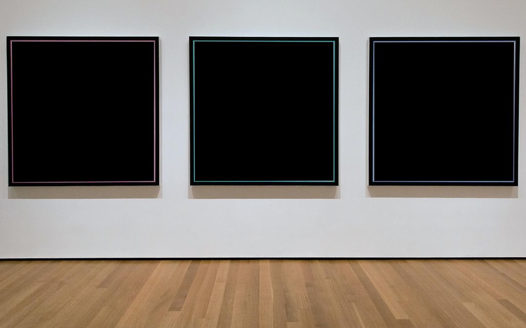 5000 vrouwen gerangschikt van lelijk tot lelijker; gallery stopt met expositie